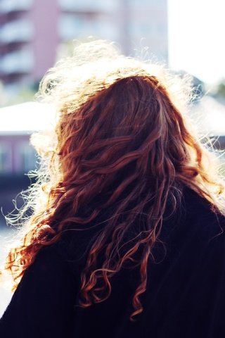 Обои девушка, рыжая, модель, кудри, волосы, локоны, длинные волосы, girl, red, model, curls, hair, long hair разрешение 3888x2592 Загрузить