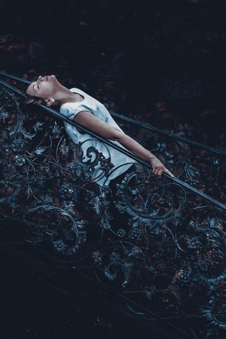 Обои девушка, поза, перила, лицо, тег pollography, girl, pose, railings, face, tag pollography разрешение 2048x1365 Загрузить