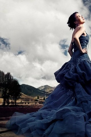 Обои синее платье, облака, девушка, взгляд, модель, профиль, лицо, азиатка, фотосессия, blue dress, clouds, girl, look, model, profile, face, asian, photoshoot разрешение 1920x1200 Загрузить