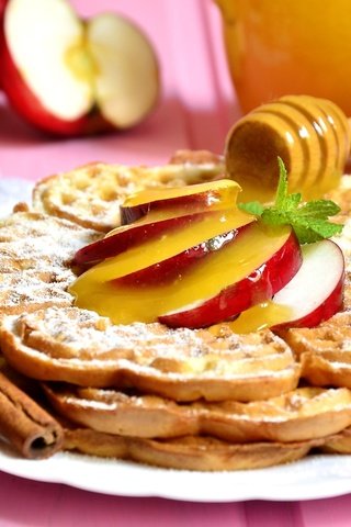 Обои яблоки, сладкое, мед, яблок, выпечка, десерт, baking, сладенько, apples, sweet, honey, cakes, dessert разрешение 1920x1272 Загрузить