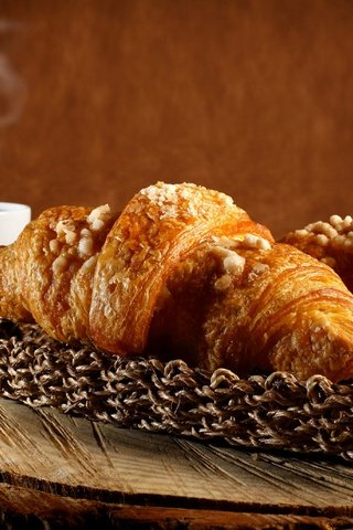 Обои кофе, корзина, выпечка, корзинка, аромат, круассаны, pastries, coffee, basket, cakes, aroma, croissants разрешение 2880x2055 Загрузить