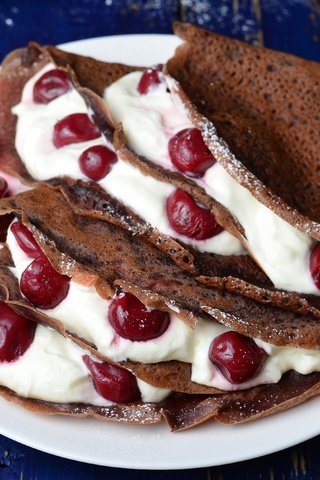 Обои крем для торта, вишня, блины, шоколадный, конвертики, cream cake, cherry, pancakes, chocolate, envelopes разрешение 4000x2649 Загрузить