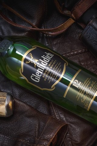 Обои glenfiddich, стиль, кожа, бутылка, нож, куртка, виски, бинокль, шотландский, style, leather, bottle, knife, jacket, whiskey, binoculars, scottish разрешение 1920x1200 Загрузить