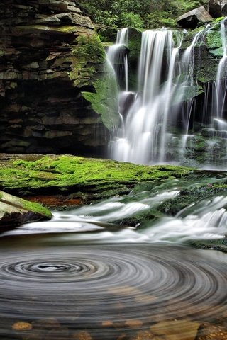 Обои вода, скалы, камни, водопад, поток, мох, water, rocks, stones, waterfall, stream, moss разрешение 2030x1309 Загрузить