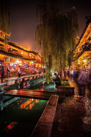Обои ночь, китай, старый город, лицзян, night, china, old town, lijiang разрешение 2560x1600 Загрузить