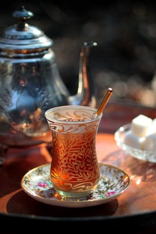 Обои напиток, чай, стакан, чайник, сахар, drink, tea, glass, kettle, sugar разрешение 3000x2056 Загрузить