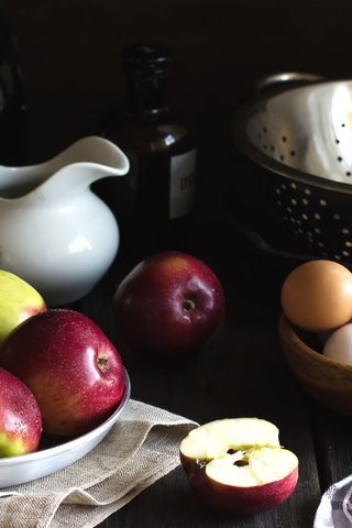 Обои яблоки, яйца, кувшин, натюрморт, apples, eggs, pitcher, still life разрешение 2400x1481 Загрузить