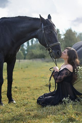 Обои природа, девушка, лето, конь, nature, girl, summer, horse разрешение 2048x1271 Загрузить