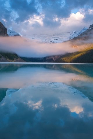 Обои озеро, горы, природа, туман, канада, лейка, bing, луиз, lake, mountains, nature, fog, canada, louise разрешение 1920x1200 Загрузить