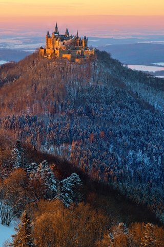 Обои замок, зимнее настроение, hohenzollern, гогенцоллерн в зимний период, castle, winter mood, hohenzollern in winter разрешение 2500x1627 Загрузить