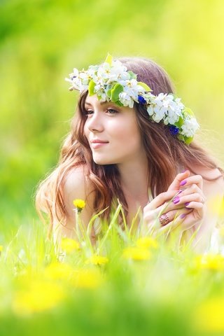 Обои цветы, девушка, улыбка, лето, луг, одуванчики, венок, шатенка, flowers, girl, smile, summer, meadow, dandelions, wreath, brown hair разрешение 7000x4667 Загрузить