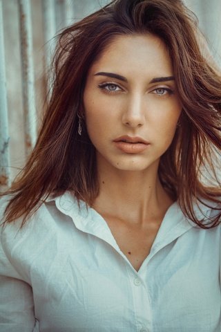 Обои девушка, портрет, взгляд, волосы, лицо, girl, portrait, look, hair, face разрешение 2048x1479 Загрузить