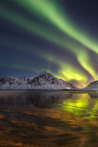 Обои ночь, горы, отражение, северное сияние, норвегия, night, mountains, reflection, northern lights, norway разрешение 2000x1333 Загрузить