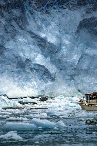 Обои море, корабль, лёд, льдины, sea, ship, ice разрешение 2048x1152 Загрузить