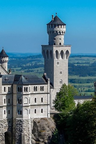 Обои панорама, замок, стены, башни, германия, нойшванштайн, panorama, castle, wall, tower, germany, neuschwanstein разрешение 2048x1280 Загрузить