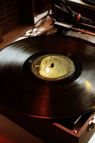 Обои музыка, винил, пластинка, проигрыватель, пластинки, music, vinyl, record, player, records разрешение 2891x1920 Загрузить