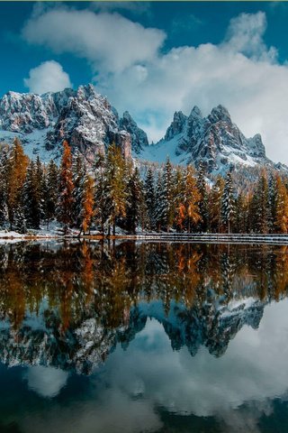 Обои озеро, осень, горы, снег, природа, лес, зима, отражение, пейзаж, lake, autumn, mountains, snow, nature, forest, winter, reflection, landscape разрешение 1920x1200 Загрузить