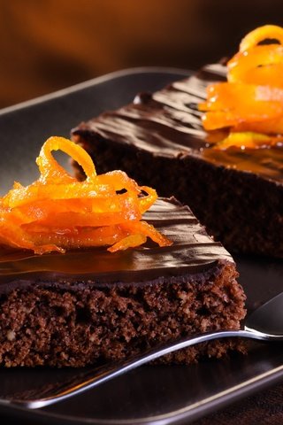 Обои апельсин, шоколад, сладкое, десерт, пирожные, пирожное, цедра, цедра апельсина, orange, chocolate, sweet, dessert, cakes, cake, peel, orange zest разрешение 2560x1696 Загрузить
