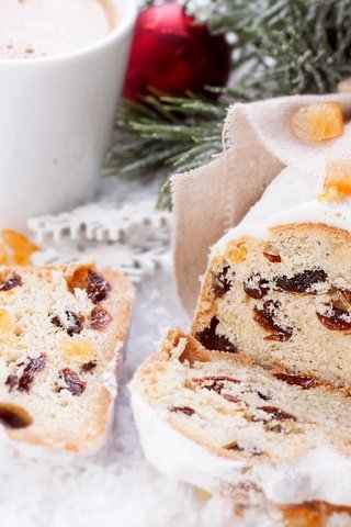 Обои новый год, рождество, выпечка, кекс, изюм, цукаты, штоллен, new year, christmas, cakes, cupcake, raisins, candied разрешение 3000x2303 Загрузить