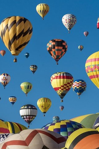 Обои воздушные шары, голубое небо, фестиваль, balloons, blue sky, festival разрешение 3170x2100 Загрузить