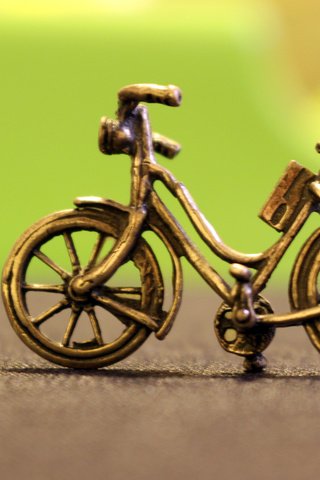Обои велосипед, фигурка, сувенир, bike, figure, souvenir разрешение 3840x2400 Загрузить