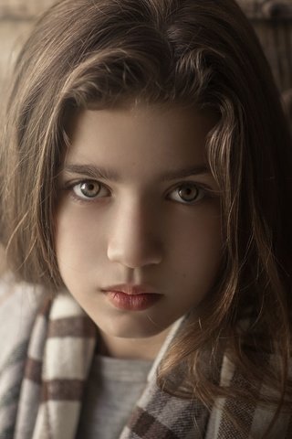 Обои портрет, взгляд, девочка, волосы, лицо, portrait, look, girl, hair, face разрешение 4258x3453 Загрузить
