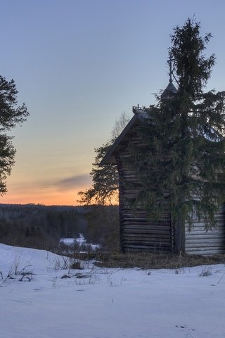 Обои вечер, снег, деревня, весна, церковь, карелия, the evening, snow, village, spring, church, karelia разрешение 2396x1400 Загрузить