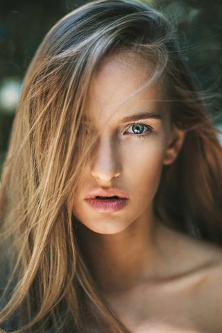 Обои девушка, портрет, взгляд, модель, волосы, лицо, marketa novak, girl, portrait, look, model, hair, face разрешение 2048x1365 Загрузить