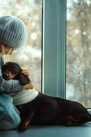 Обои дети, ребенок, шапка, окно, такса, друзья, cобака, gевочка, children, child, hat, window, dachshund, friends, dog, girl разрешение 4566x3282 Загрузить