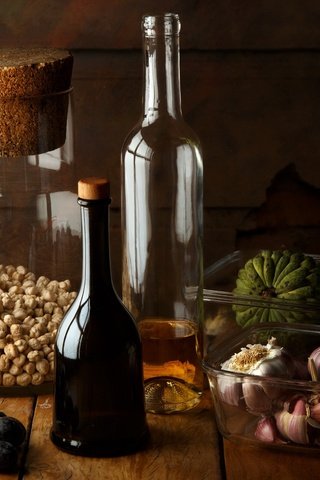 Обои виноград, вино, овощи, бутылка, тыква, натюрморт, чеснок, grapes, wine, vegetables, bottle, pumpkin, still life, garlic разрешение 2048x1298 Загрузить