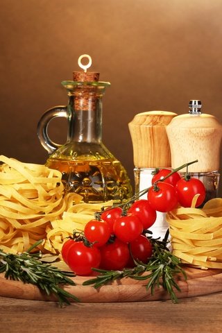 Обои масло, помидоры, перец, специи, макароны, разделочная доска, oil, tomatoes, pepper, spices, pasta, cutting board разрешение 5060x3320 Загрузить