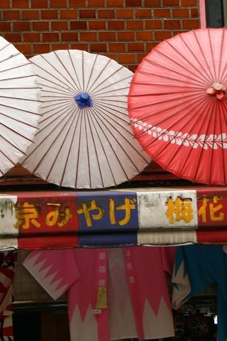 Обои япония, токио, зонтики, японские зонтики, японский зонтик, japan, tokyo, umbrellas, japanese umbrellas разрешение 3869x1908 Загрузить