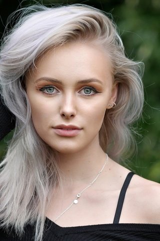 Обои девушка, портрет, взгляд, модель, волосы, лицо, abbie, abbie charlotte, girl, portrait, look, model, hair, face разрешение 2048x1365 Загрузить