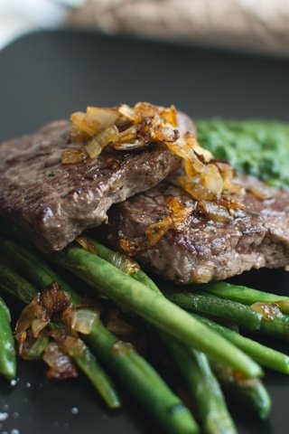 Обои еда, овощи, мясо, соус, спаржа, отбивная, food, vegetables, meat, sauce, asparagus, chop разрешение 5120x2860 Загрузить