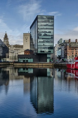 Обои отражение, корабль, дома, англия, порт, ливерпуль, reflection, ship, home, england, port, liverpool разрешение 2048x1317 Загрузить