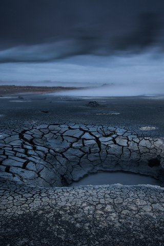 Обои озеро, фото, исландия, высыхающих, lake, photo, iceland, drying разрешение 2048x1367 Загрузить