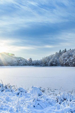 Обои небо, река, снег, природа, зима, пейзаж, иней, the sky, river, snow, nature, winter, landscape, frost разрешение 1920x1080 Загрузить