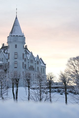 Обои зима, парк, замок, норвегии, берген, winter, park, castle, norway, bergen разрешение 1920x1200 Загрузить