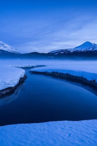 Обои небо, река, горы, снег, природа, зима, пейзаж, the sky, river, mountains, snow, nature, winter, landscape разрешение 1920x1200 Загрузить