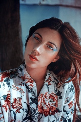 Обои девушка, взгляд, модель, волосы, лицо, макияж, livay, girl, look, model, hair, face, makeup разрешение 2048x1366 Загрузить