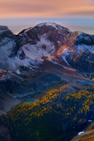 Обои небо, горы, снег, вершины, канада, гора ассинибойн, the sky, mountains, snow, tops, canada, mount assiniboine разрешение 2560x1440 Загрузить