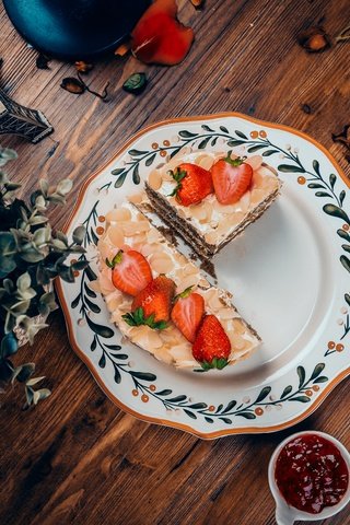 Обои клубника, ягоды, сладкое, торт, десерт, крем, strawberry, berries, sweet, cake, dessert, cream разрешение 5760x3840 Загрузить