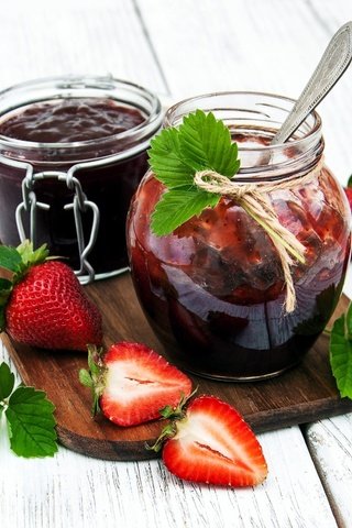 Обои клубника, ягоды, варенье, клубничное, баночки, olena rudo, strawberry, berries, jam, jars разрешение 2560x1818 Загрузить