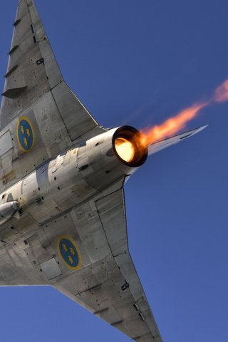 Обои пламя, истребитель, saab, форсаж, ввс швеции, saab 35 draken, flame, fighter, the fast and the furious, swedish air force разрешение 1920x1080 Загрузить