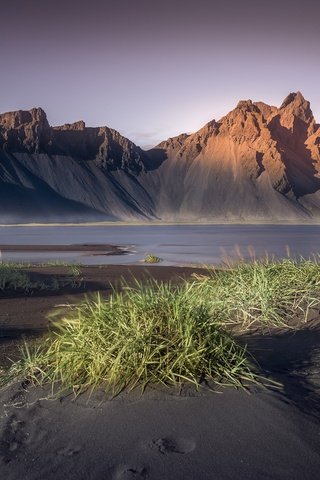 Обои трава, горы, море, побережье, даль, исландия, grass, mountains, sea, coast, dal, iceland разрешение 2048x1367 Загрузить