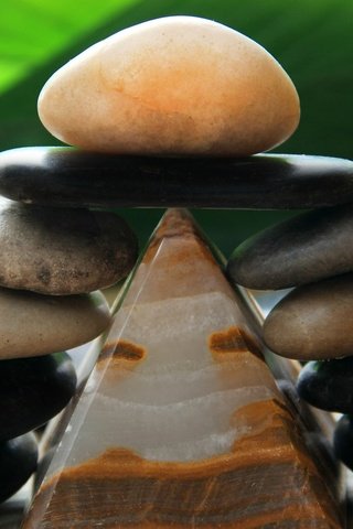 Обои камни, пирамида, камешки, дзен, крупным планом, stones, pyramid, pebbles, zen, closeup разрешение 1920x1279 Загрузить