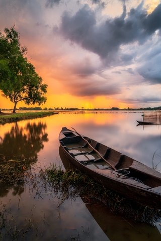 Обои небо, облака, вода, река, закат, лето, лодка, the sky, clouds, water, river, sunset, summer, boat разрешение 2048x1366 Загрузить