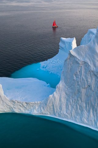 Обои парусник, айсберг, гренландия, gerald macua, sailboat, iceberg, greenland разрешение 2112x1188 Загрузить