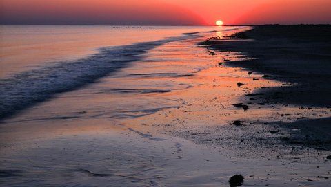 Обои небо, вечер, горизонт, закат солнца, побережье, океан, the sky, the evening, horizon, sunset, coast, the ocean разрешение 2000x1285 Загрузить