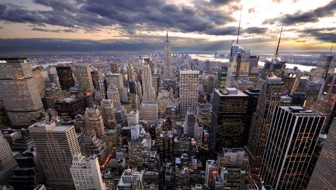 Обои облака, нью-йорк, небоскрёб, clouds, new york, skyscraper разрешение 2560x1600 Загрузить